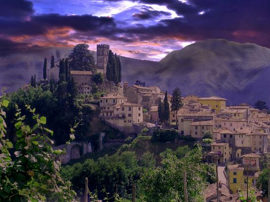 Barga, la pequeña ciudad monumental