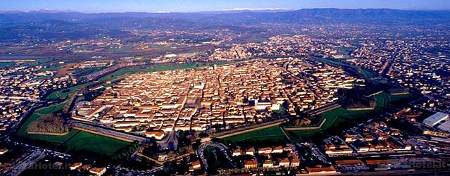 De visita por Lucca, la joya románica