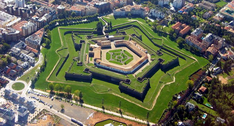 Los hoteles en Jaca con el Día de Aragón